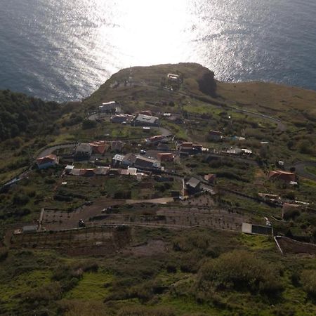Refugio De Pedra Villa Faja da Ovelha Bagian luar foto