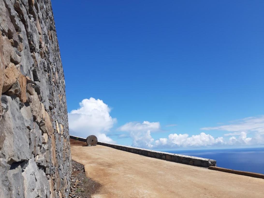 Refugio De Pedra Villa Faja da Ovelha Bagian luar foto